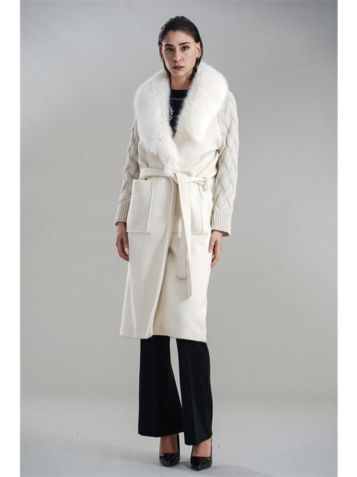Cappotto con ecopelliccia Love To Love by Gai Mattiolo | LV2153PANNA